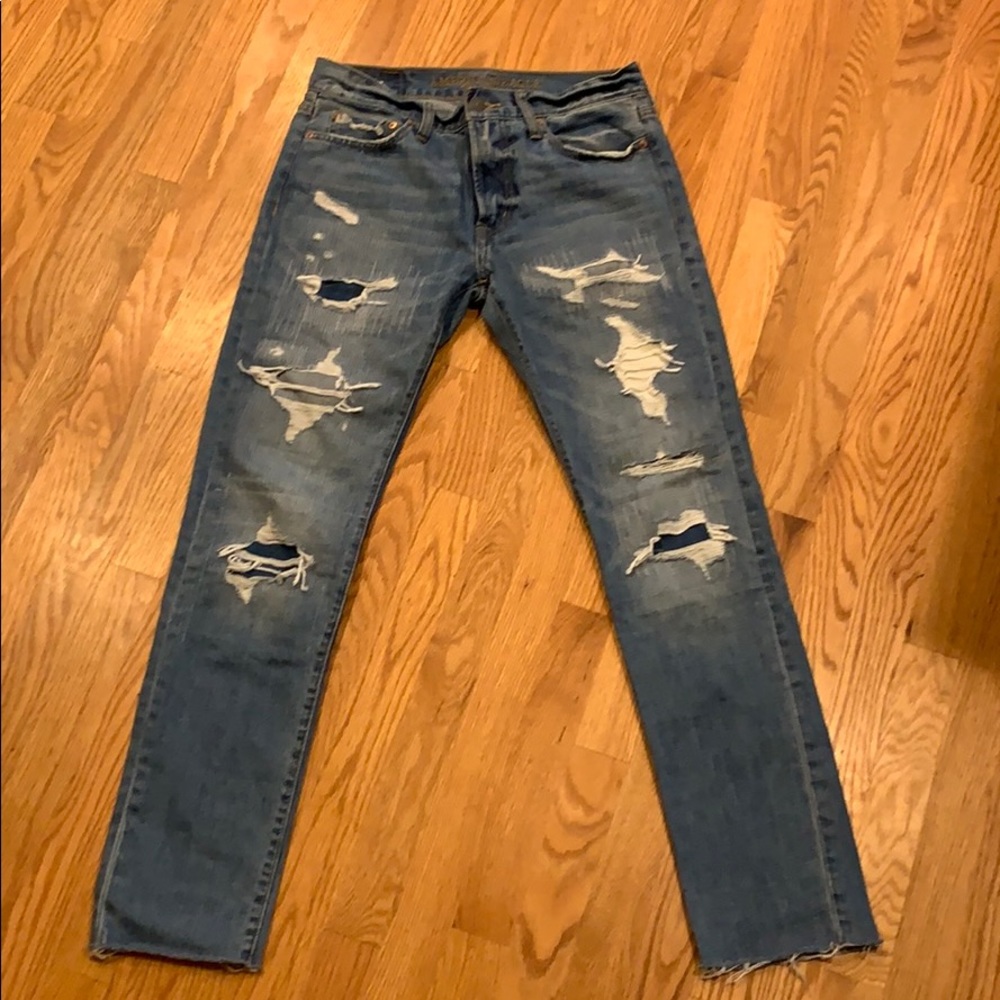 American eagle distressed jeans 30 x 32 slim fit
